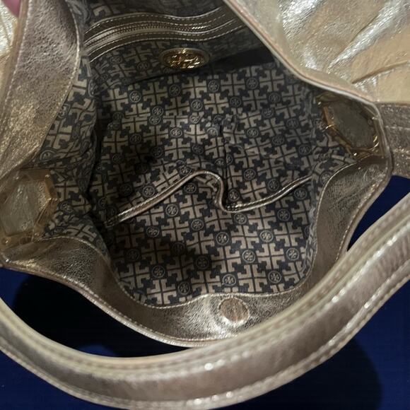 Tory Burch Metallic Gold Leather Hobo Bag A BEAUTY! - Picture 10 of 11